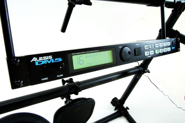 blank The DM5 unit is impressively flexible and is perfectly positioned for easy tweaking